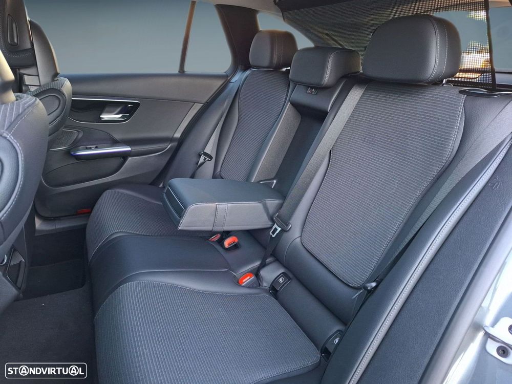 Mercedes-Benz C 300 de Avantgarde - 14