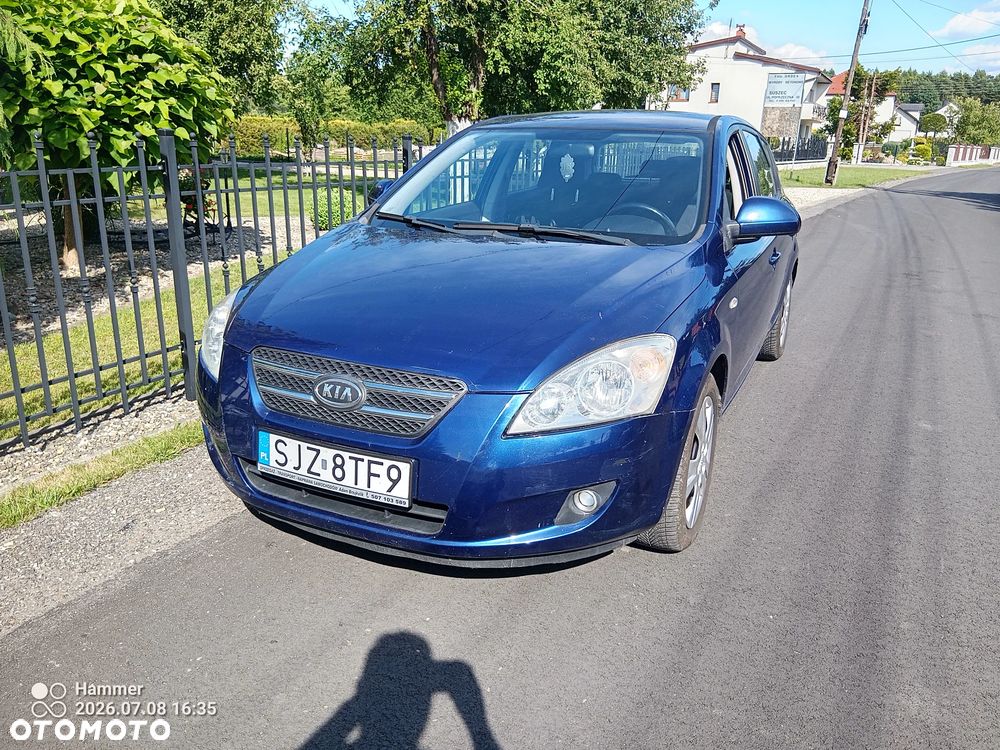 Kia Ceed 1.6 CRDi LX - 8