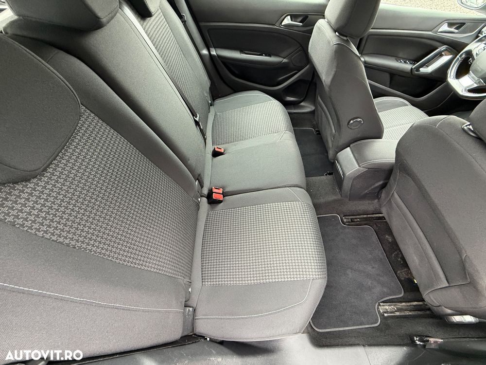 Peugeot 308 BlueHDi 130 EAT6 Stop & Start Allure - 21