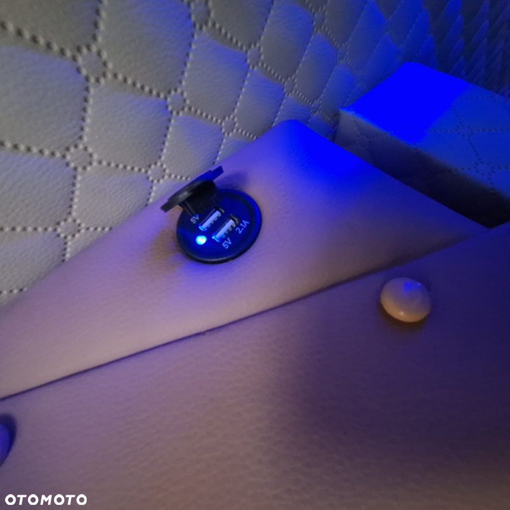 Mercedes-Benz Sprinter - 12