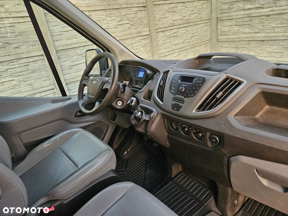Ford TRANSIT - 15