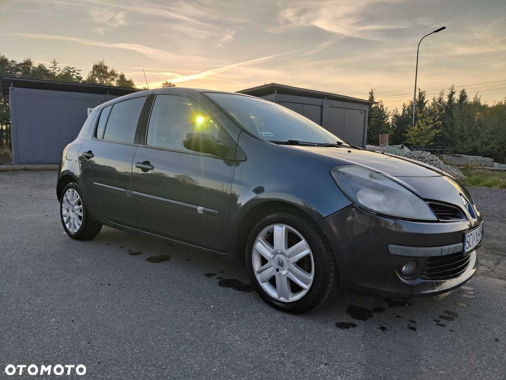 Renault Clio 2008 photo 3