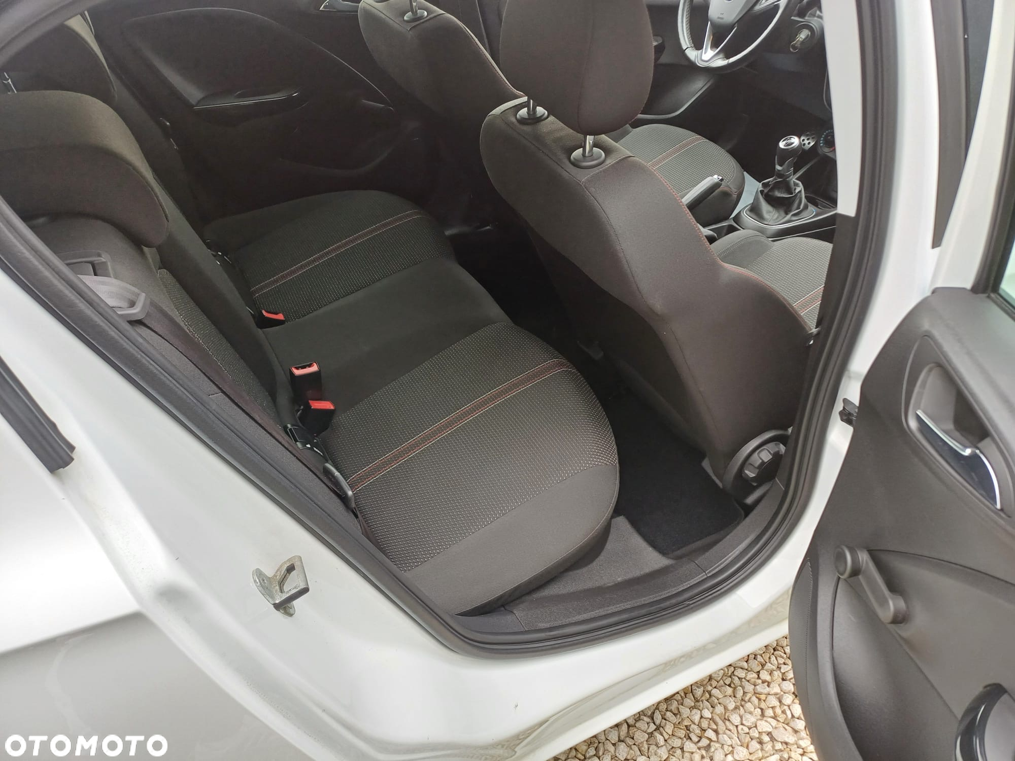 Opel Corsa 1.4 Color Edition S&S - 12