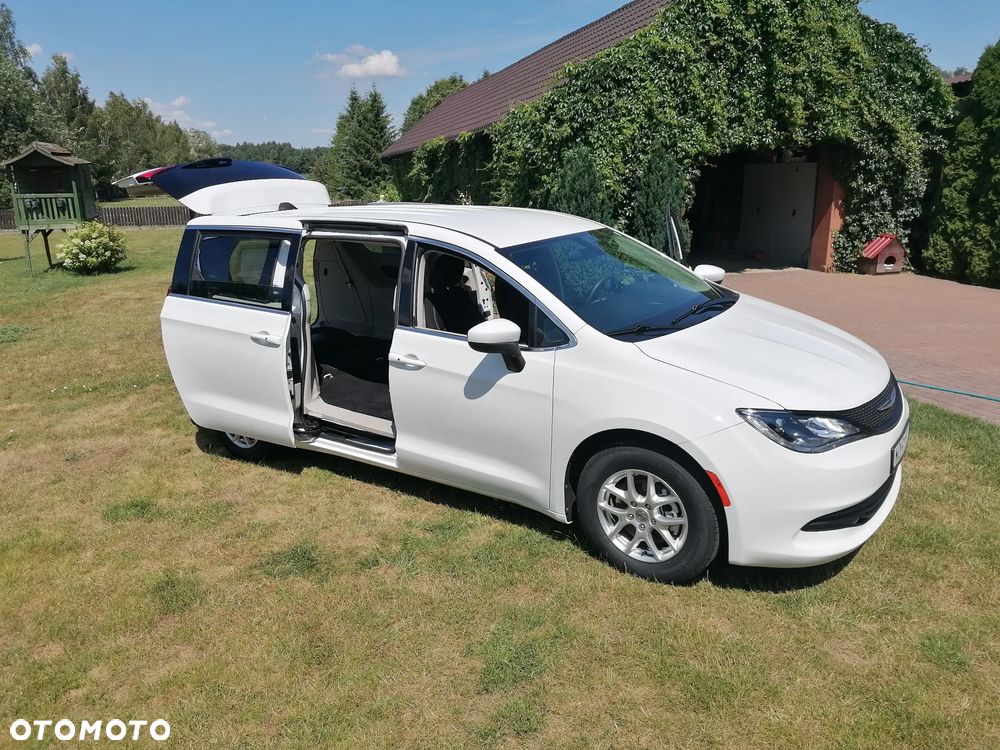 Chrysler Voyager - 12