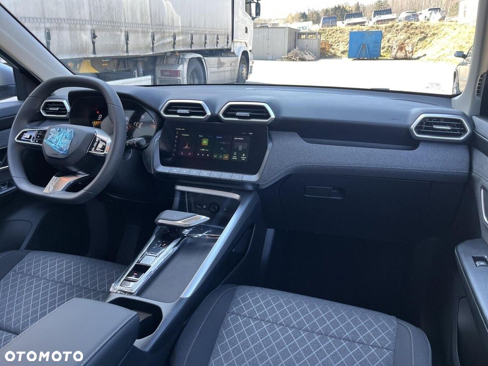 MG ZS Hybrid+ - 25