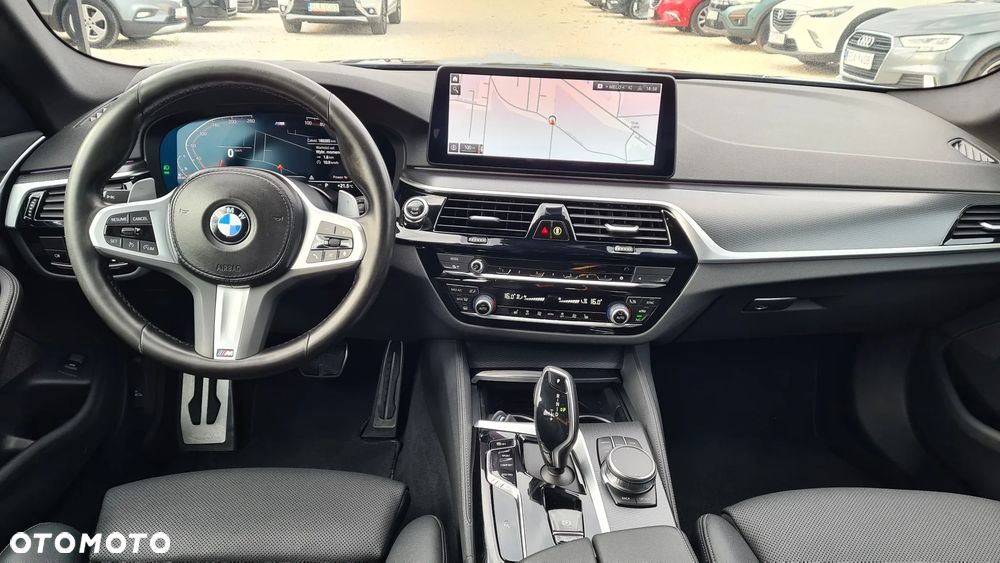 BMW Seria 5 520d mHEV M Sport sport - 2