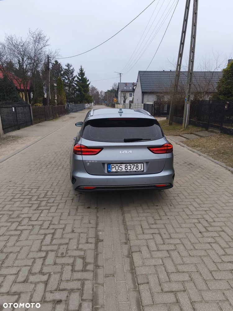 Kia Ceed 1.5 T-GDI M - 3