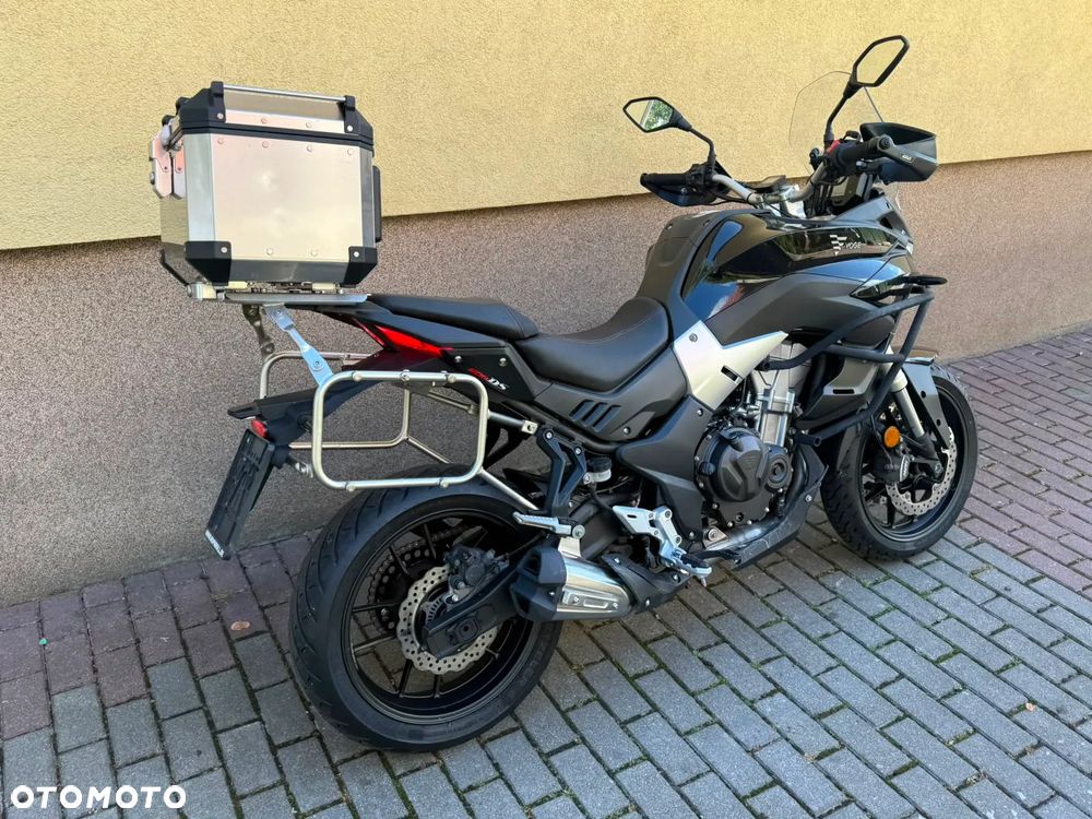 VOGE 500DS - 8