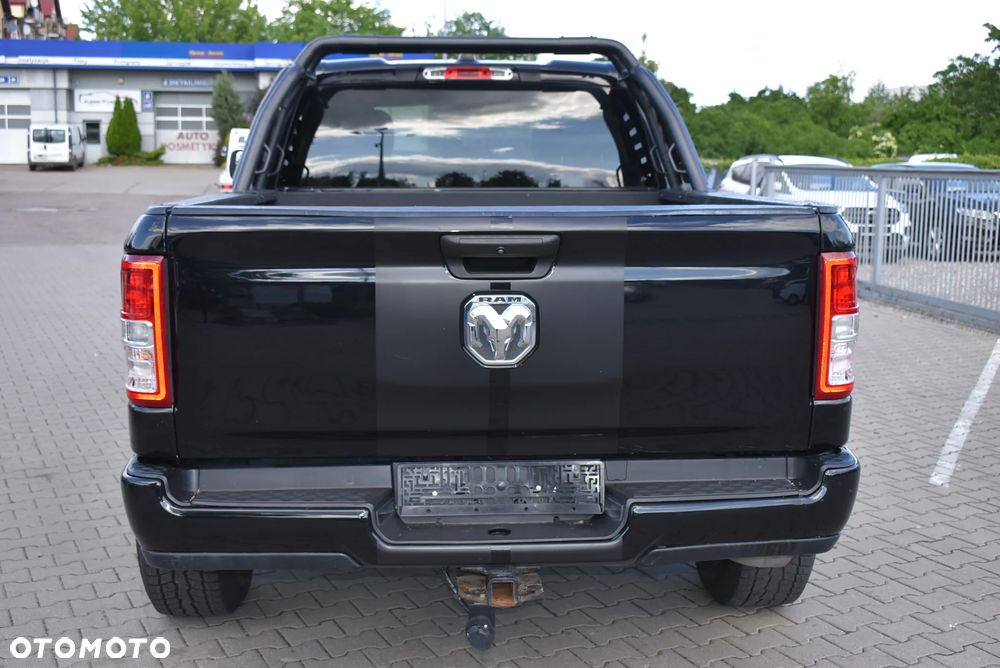 Dodge RAM - 6