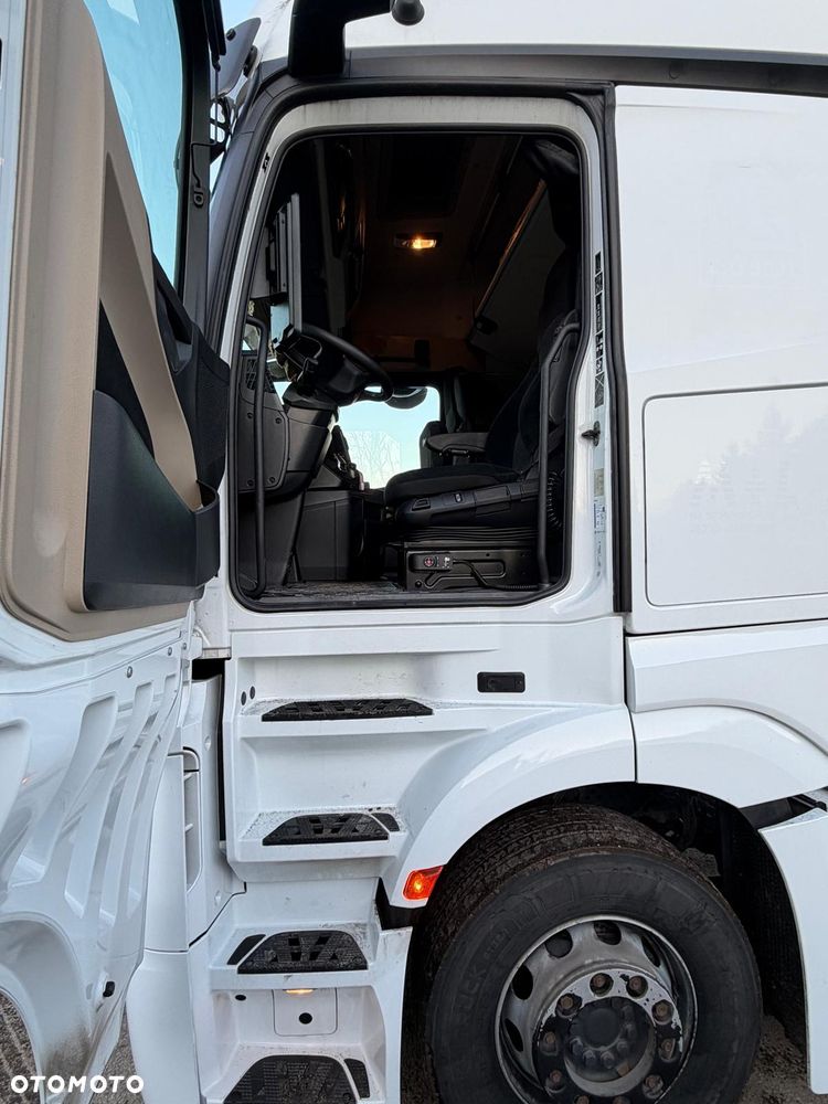 Mercedes-Benz Actros 1845 - 11