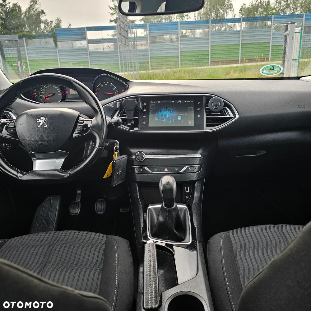 Peugeot 308 - 9