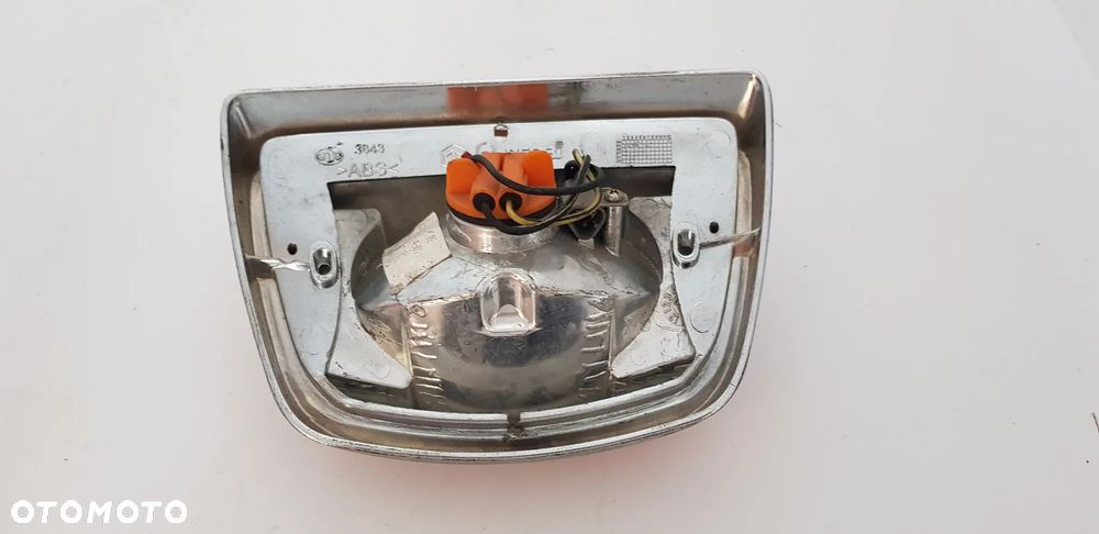 Piaggio Vespa LX S 50 / 125 Lampa Tył Tylna - 5