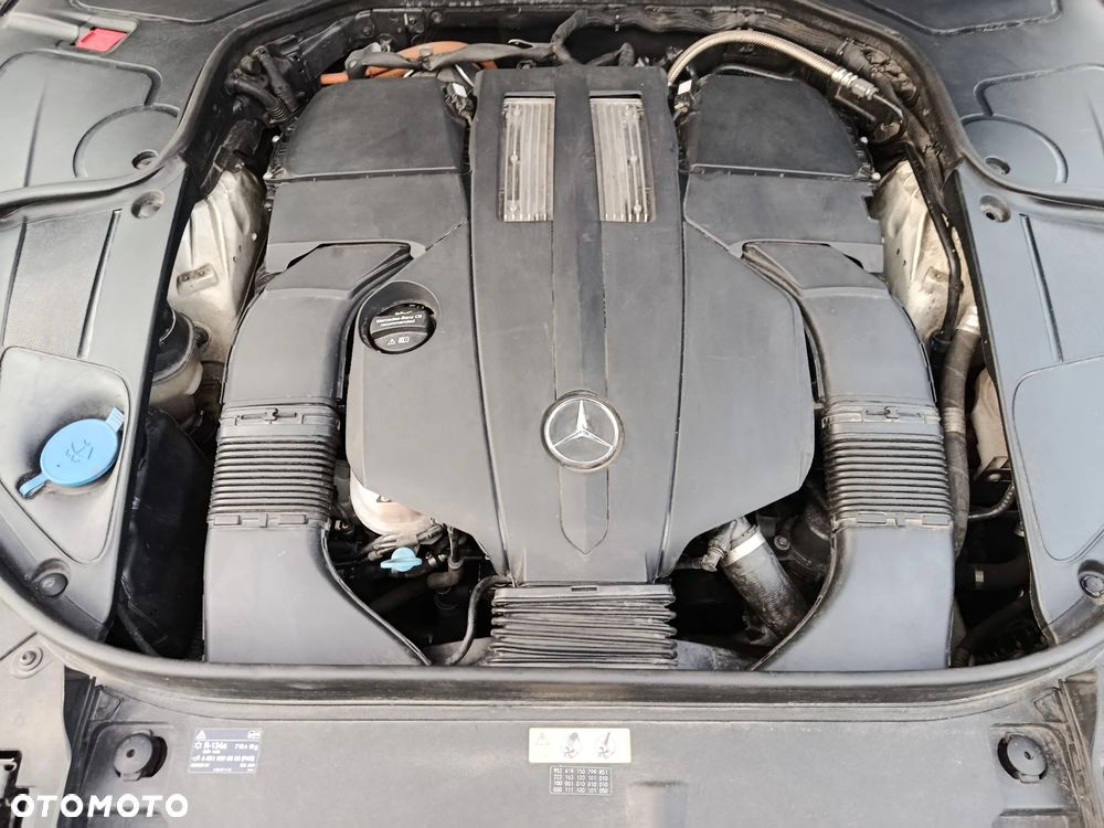 Mercedes-Benz Klasa S 500 e L - 35