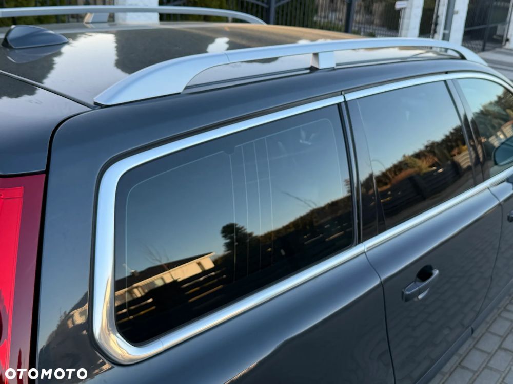 Volvo V70 D4 Geartronic Summum - 25