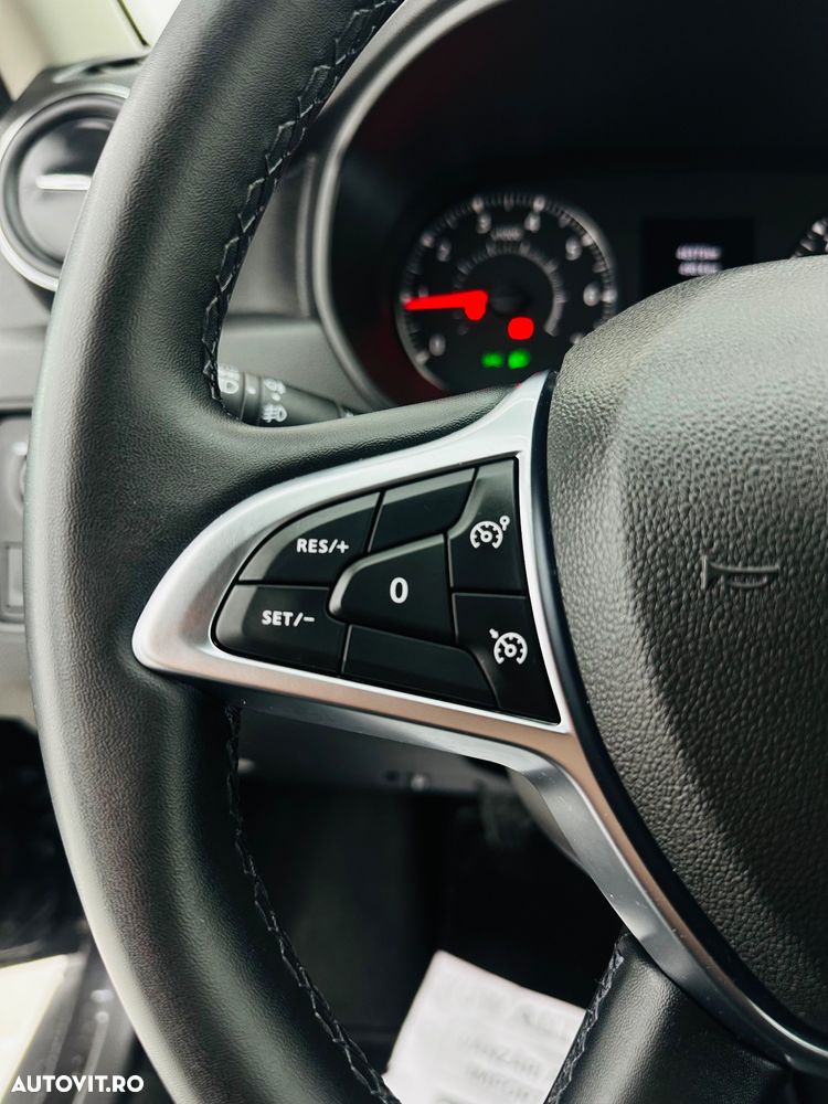 Dacia Duster TCe 90 2WD Essential - 27