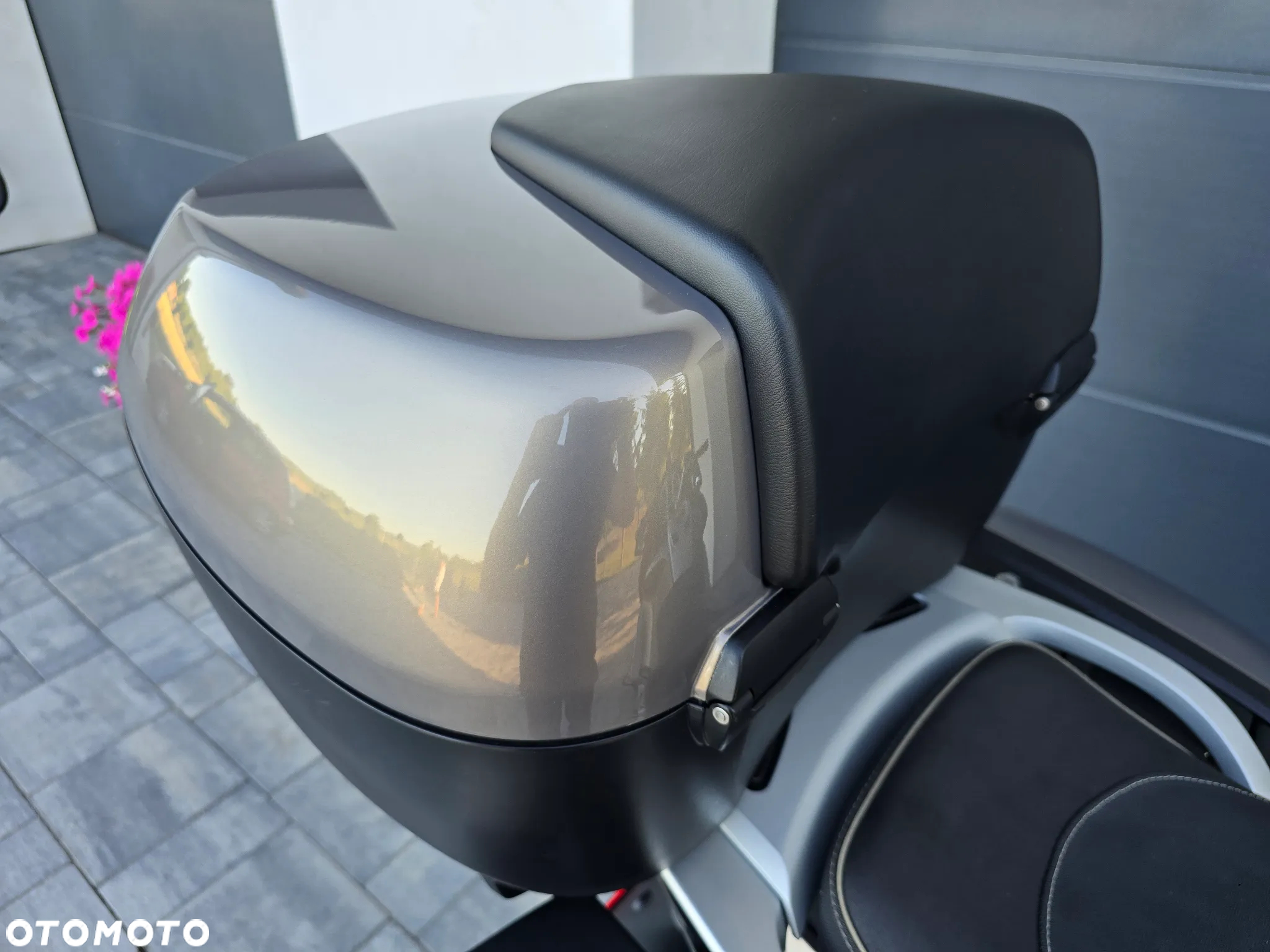 BMW R - 12