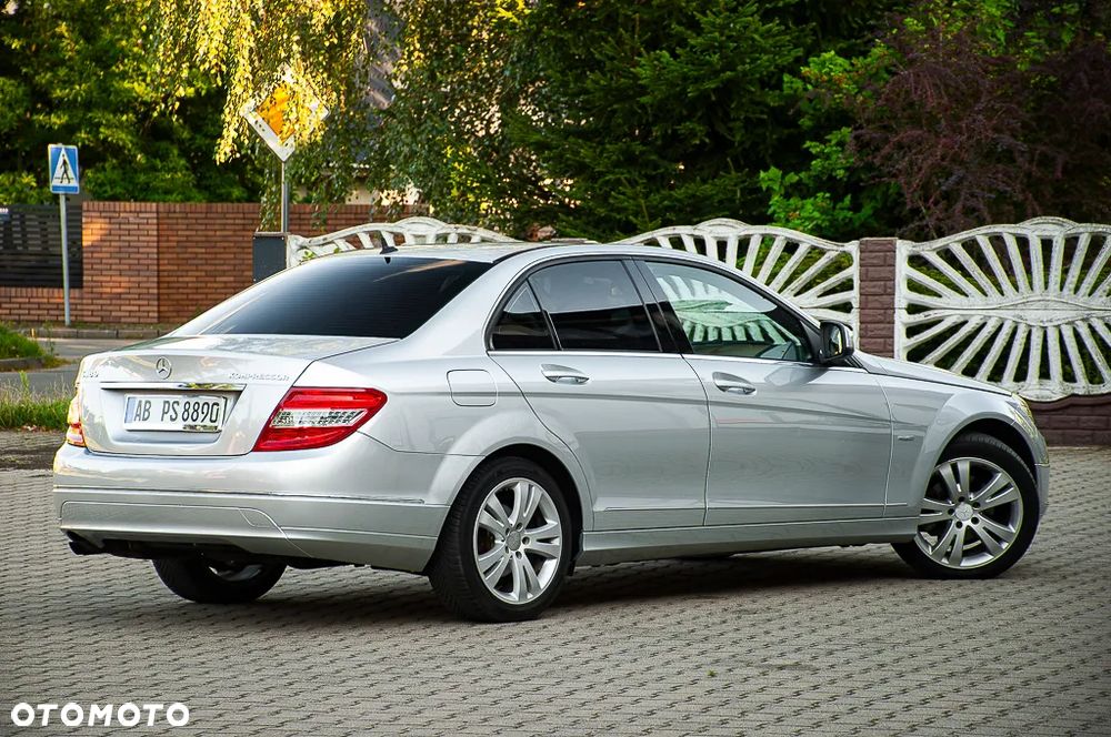 Mercedes-Benz Klasa C 180 Kompressor Avantgarde - 19