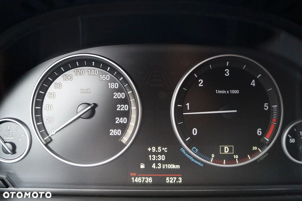 BMW Seria 5 - 32
