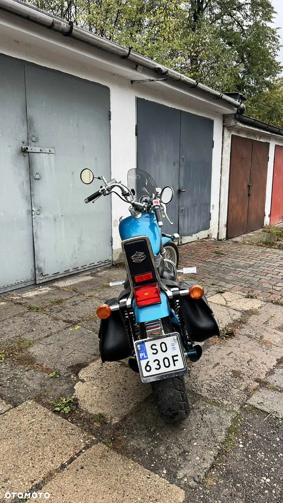 Suzuki Intruder - 4