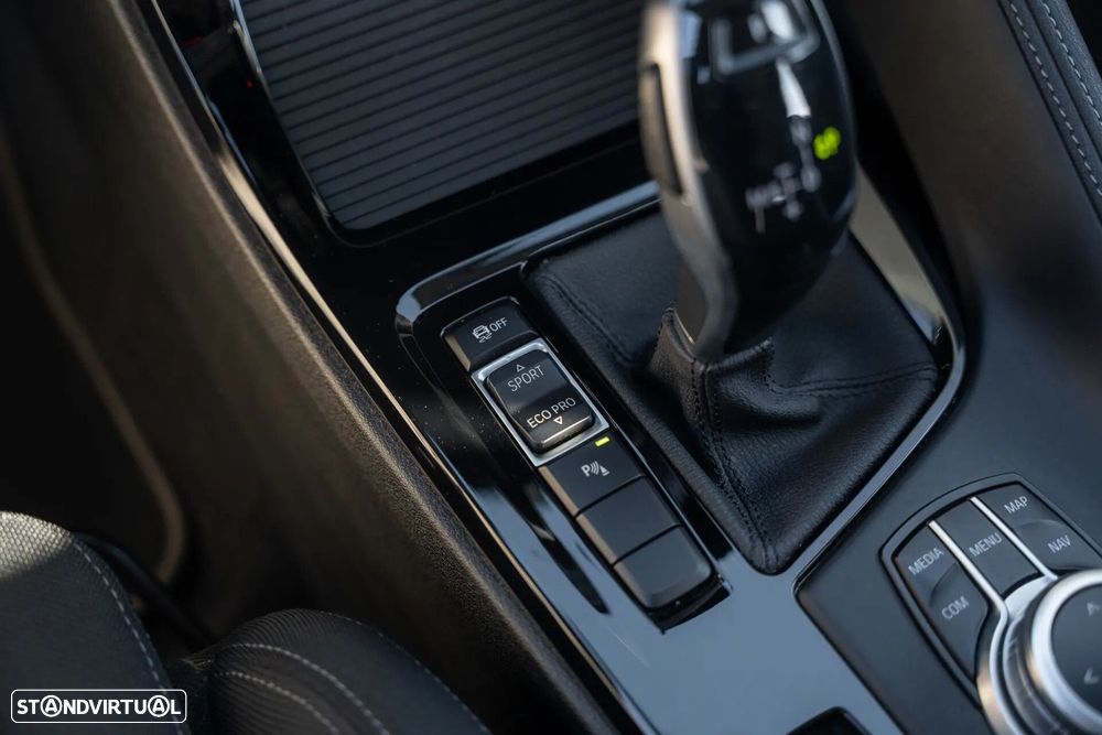 BMW X2 16 d sDrive Auto GoldPlay - 12