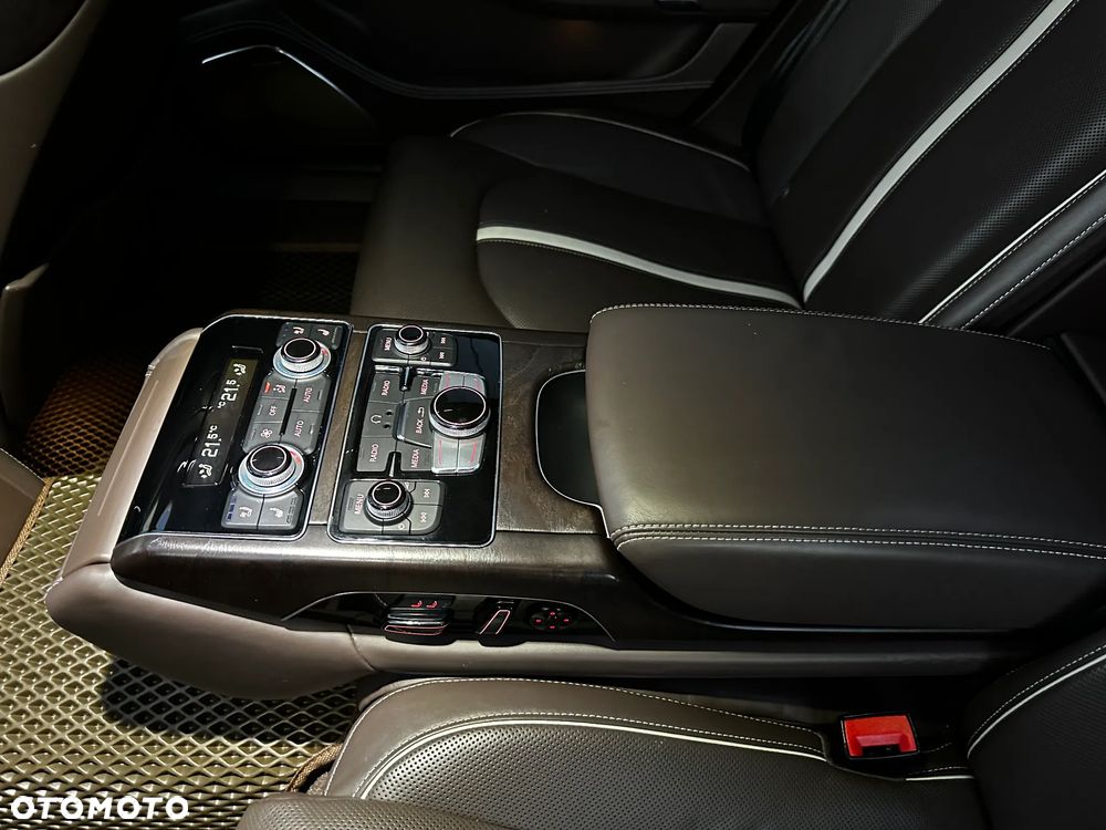 Audi A8 3.0 TDI L Quattro - 12