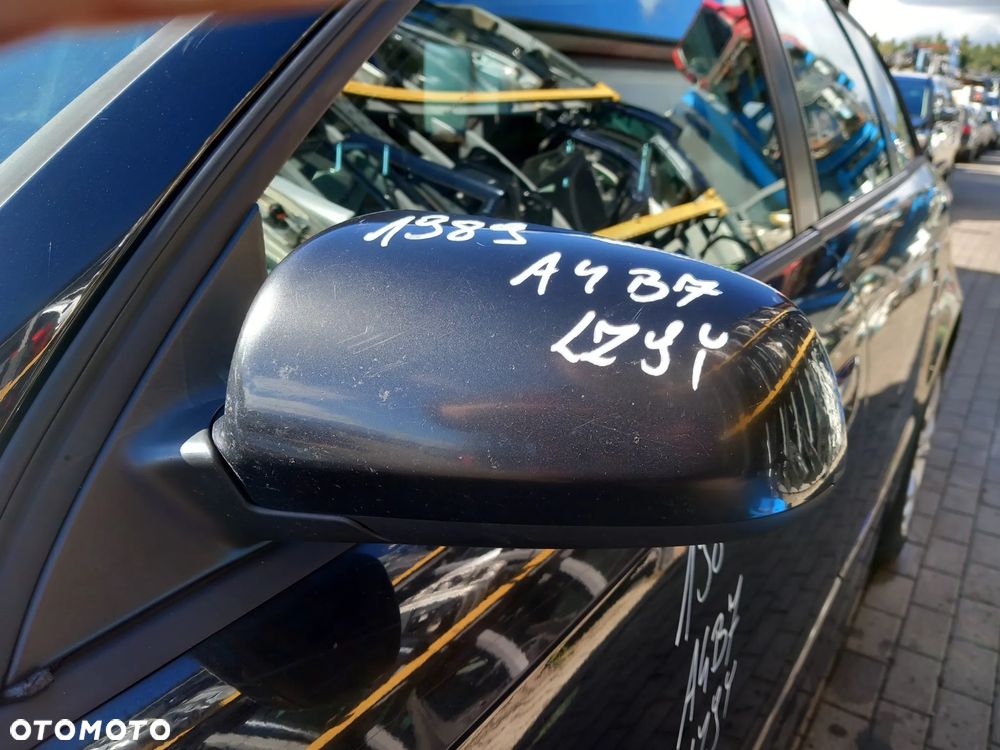 AUDI A4 B7 LUSTERKO LEWE PRZEDNIE LEWY PRZÓD KOLOR: LZ9Y