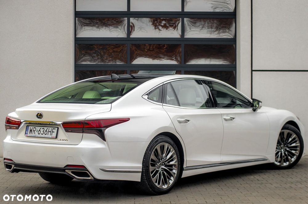 Lexus LS 500h RWD Executive Line - 12