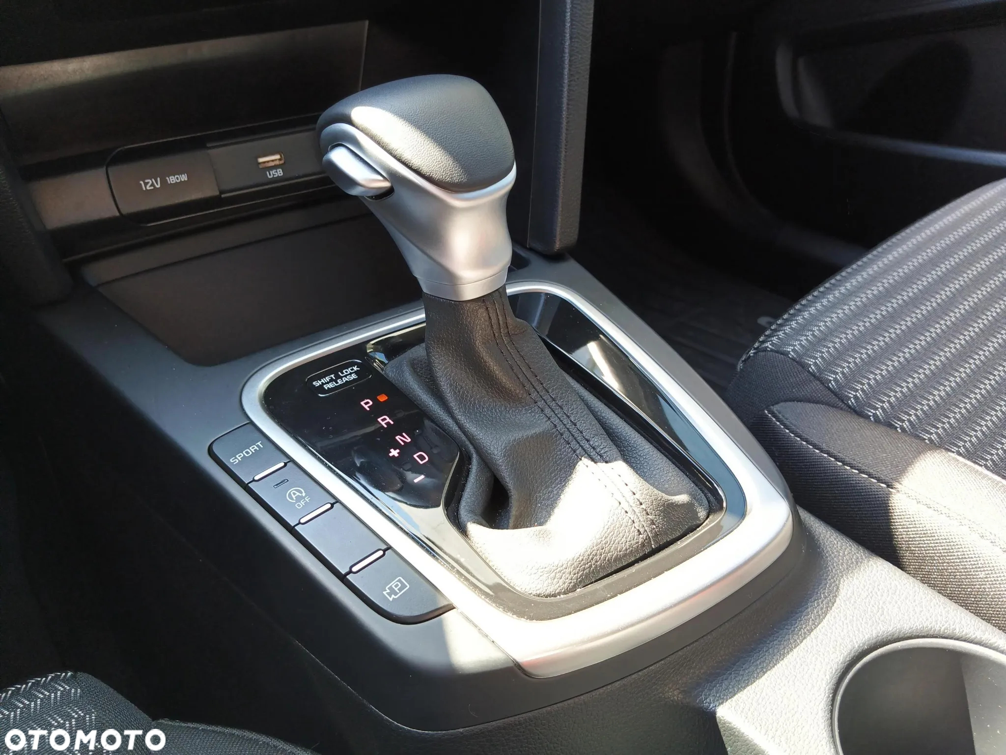 Kia Ceed 1.5 T-GDI M DCT - 19