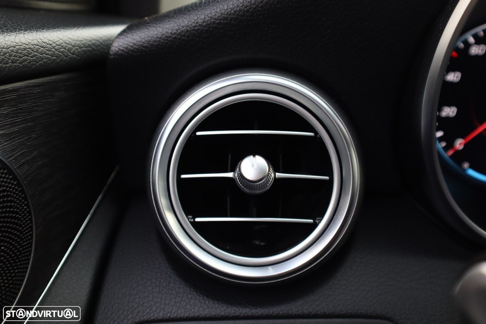 Mercedes-Benz GLC 300 de Coupe 4Matic 9G-TRONIC AMG Line - 34