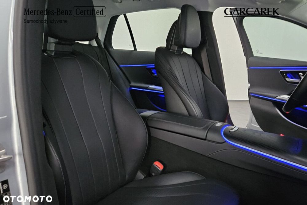 Mercedes-Benz Klasa E - 18