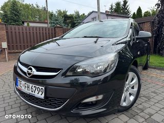 Opel Astra 1.4 Turbo Color Edition