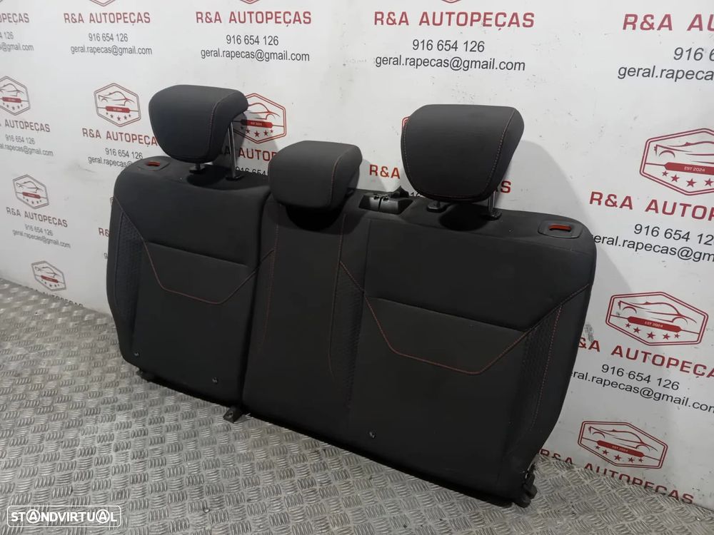 Conjunto Bancos Nissan Juke em Tecido Costuras Vermelhas Originais - 13