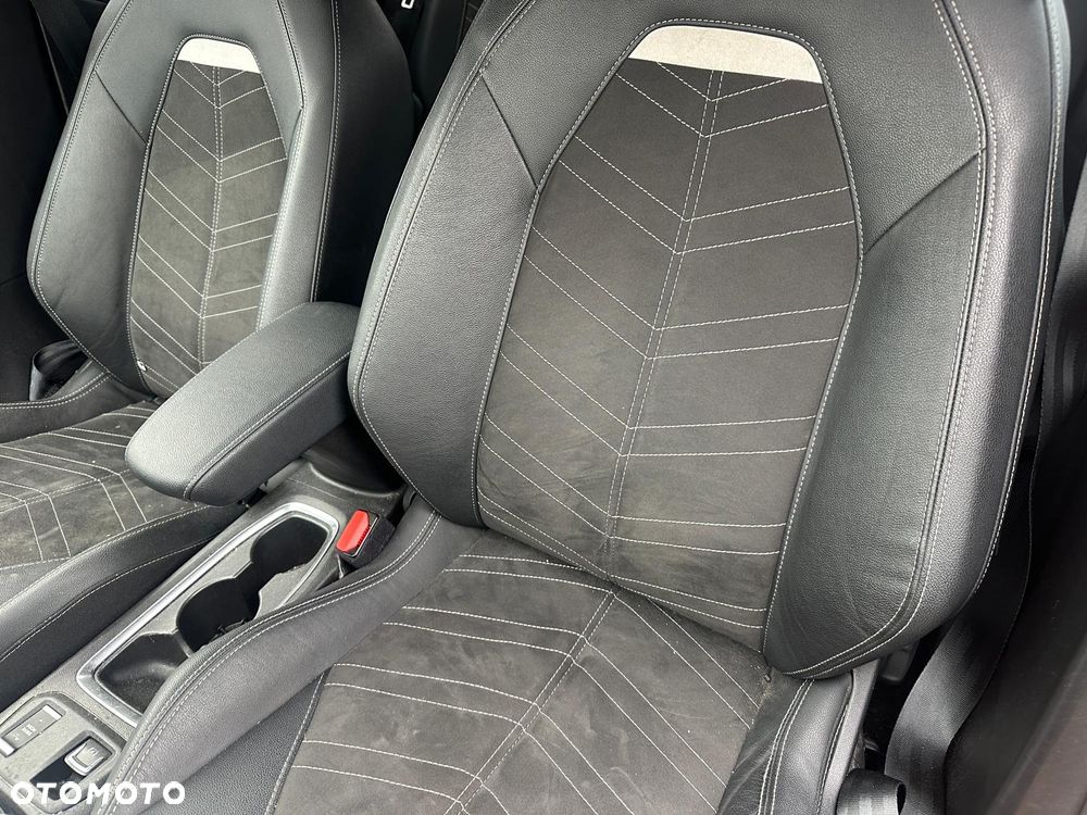 OPEL CORSA F GS-LINE WNĘTRZE KOMPLET FOTELE KANAPA ISOFIX EU - 3