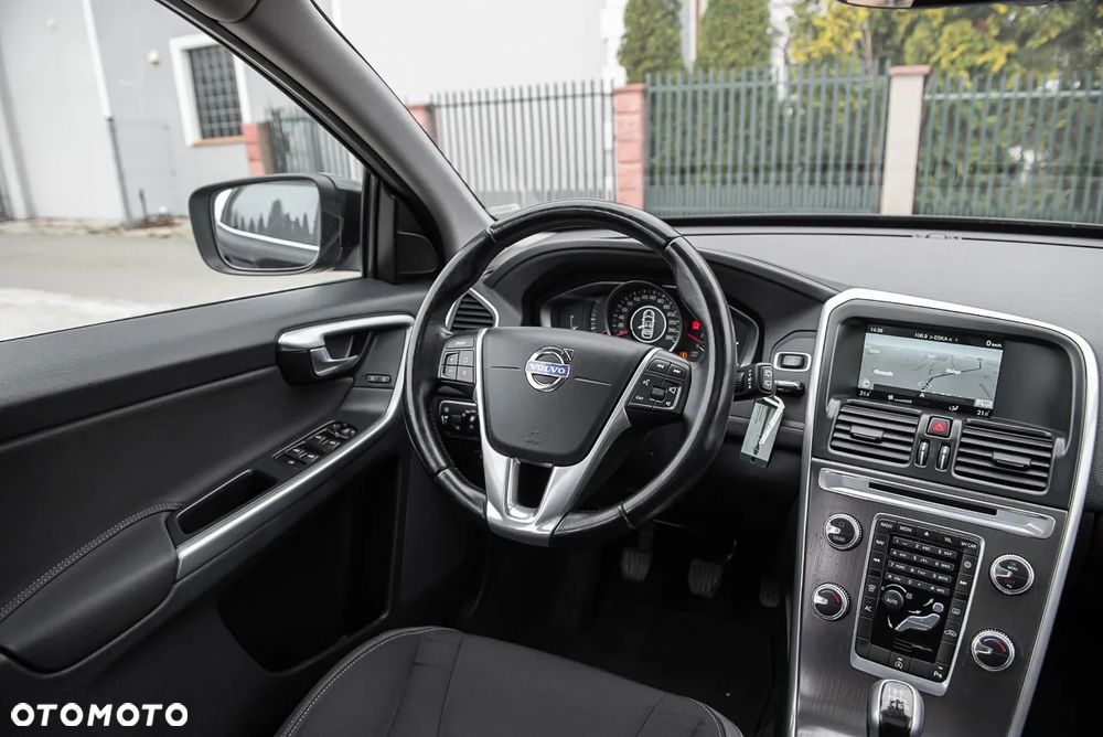Volvo XC 60 D4 Momentum - 20