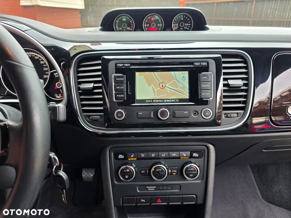 Volkswagen Beetle 1.2 TSI BlueMotion Technology Exclusive Design - 26