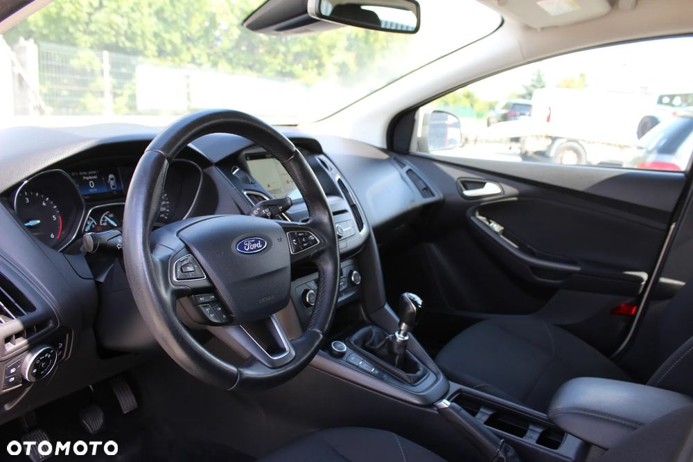 Ford Focus 1.6 TDCi ECOnetic 88g Start-Stopp-System Titanium - 13