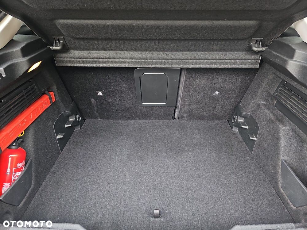 Citroën C4 1.2 PureTech Shine S&S EAT8 - 36