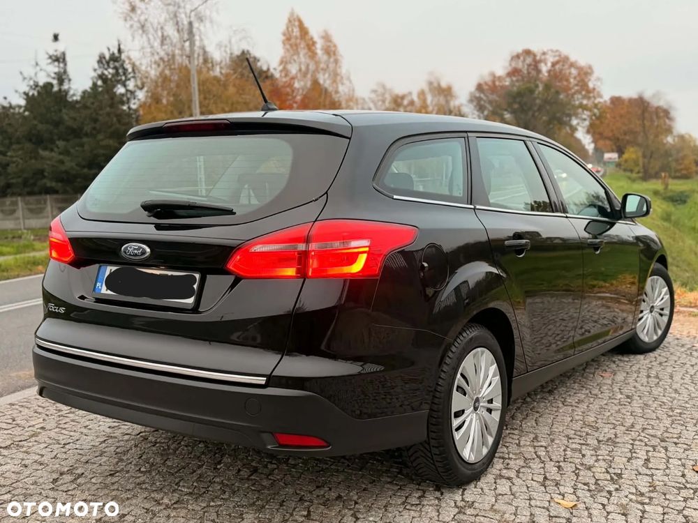Ford Focus - 35