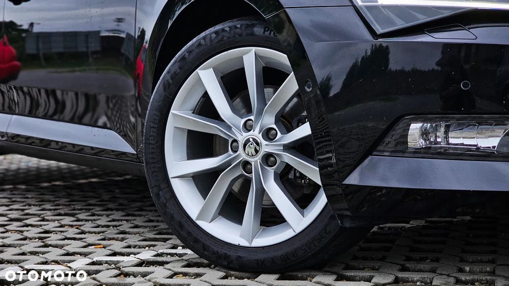 Skoda Superb Combi 1.4 TSI ACT DSG Style - 24