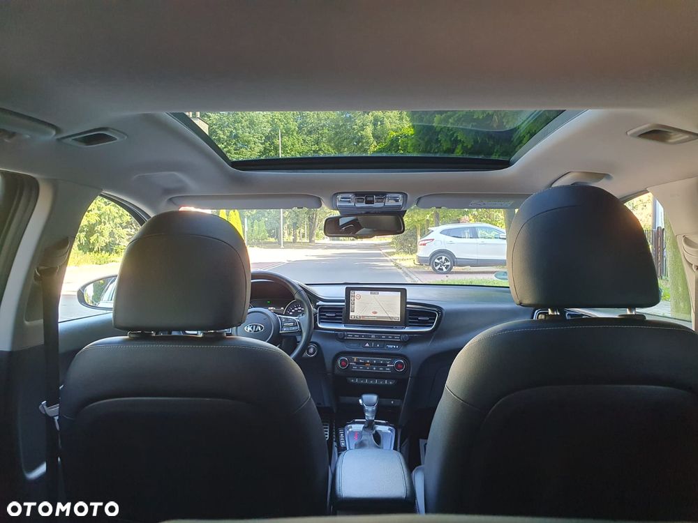 Kia Ceed 1.4 T-GDI DCT OPF Platinum Edition - 8