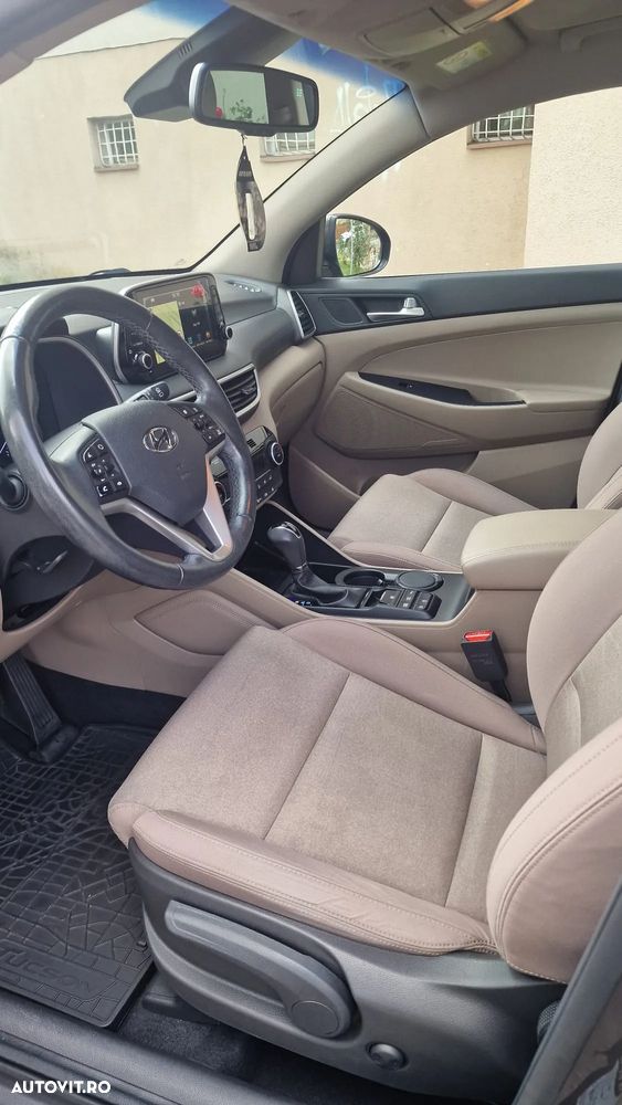 Hyundai Tucson 1.6 T-GDi 4WD 7DCT Premium+ - 9