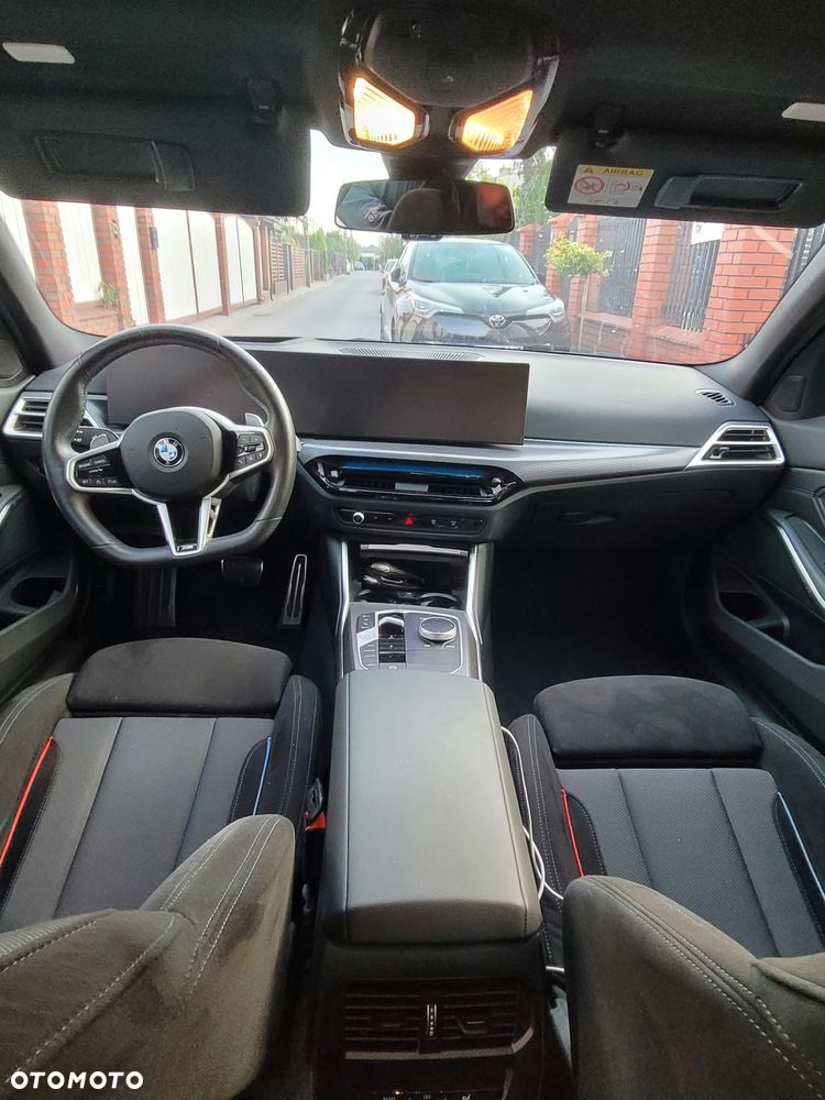 BMW 3 Series 2025 photo 3