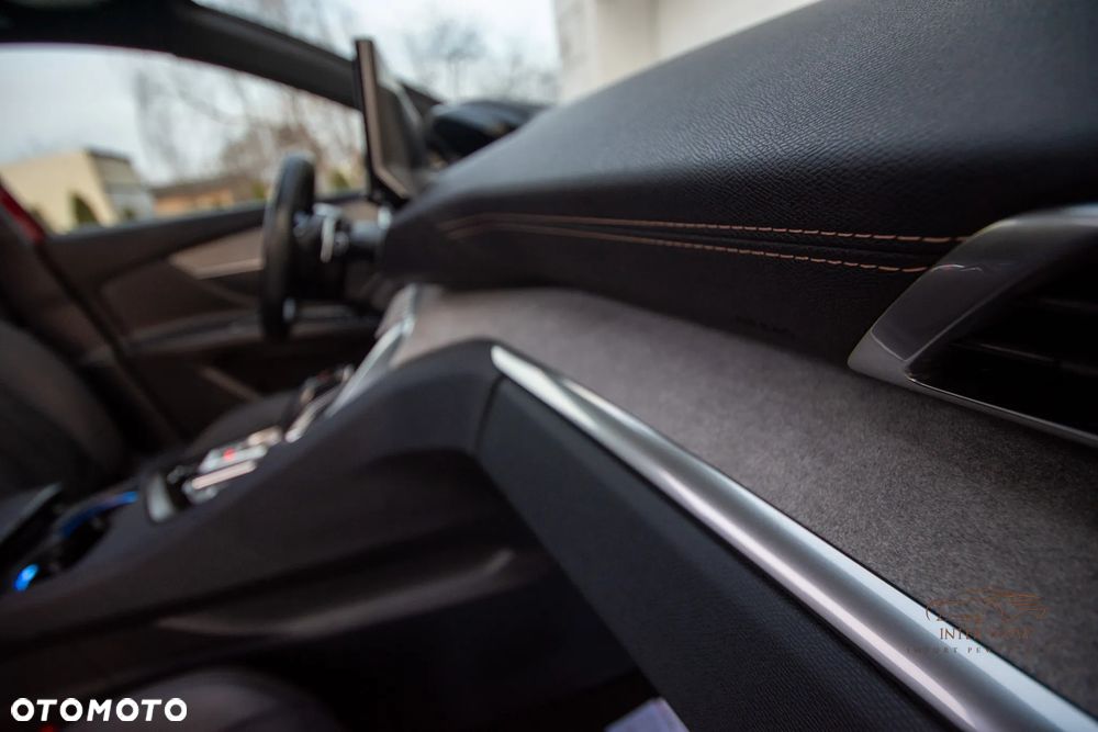 Peugeot 5008 2.0 BlueHDi GT Pack S&S EAT8 - 28