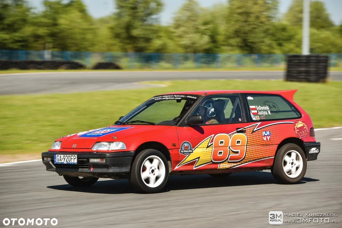 Honda Civic 1.6i 16 - 19