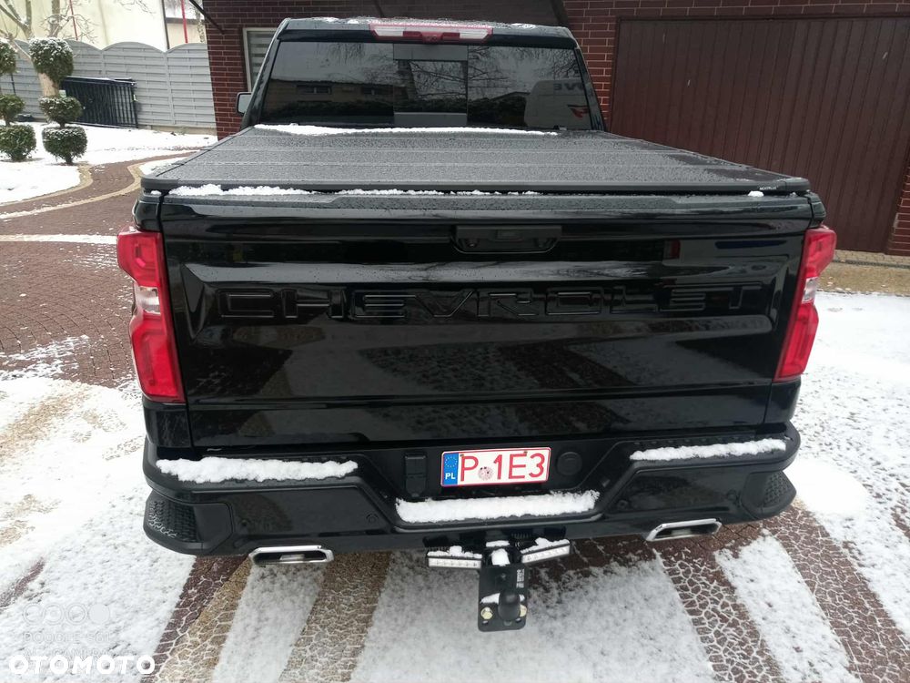 Chevrolet Silverado - 2