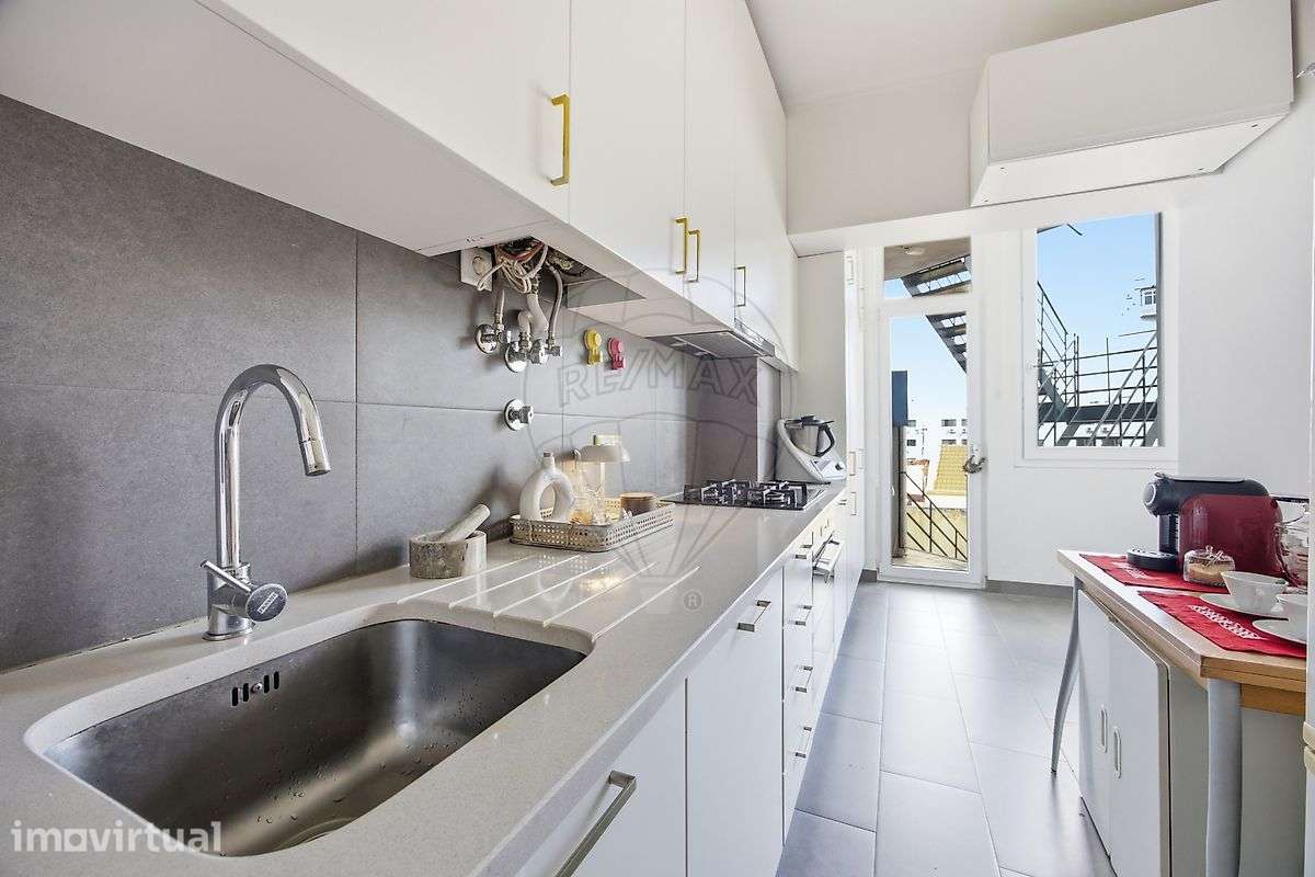 Apartamento T4 para venda - Grande imagem: 3/35