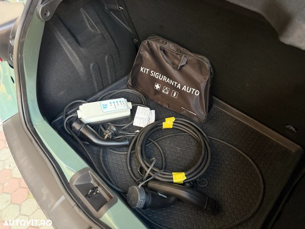 Dacia Spring - 18