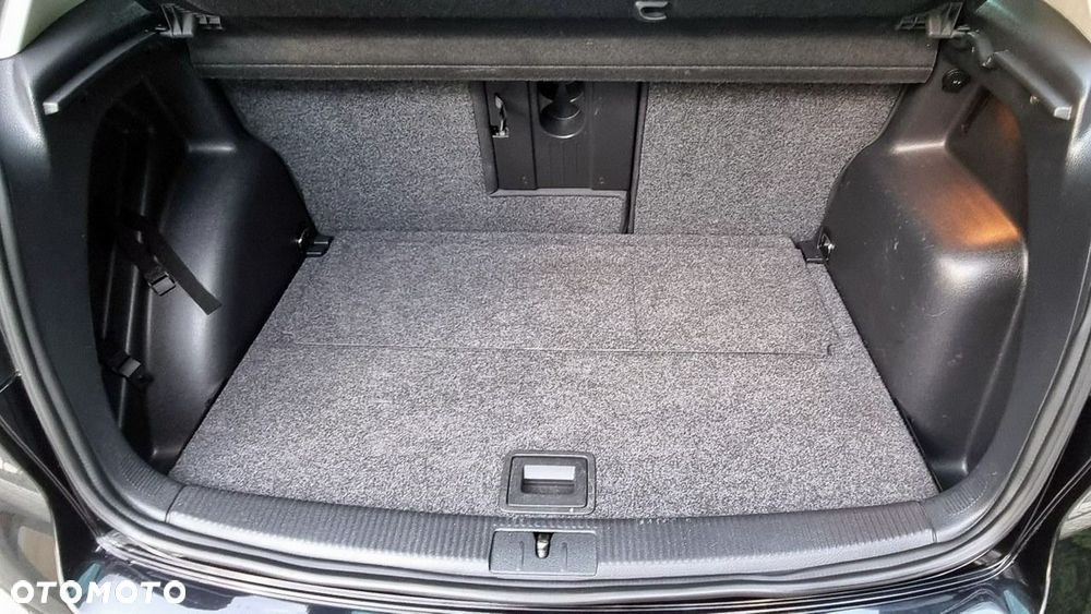 Volkswagen Golf Plus - 20