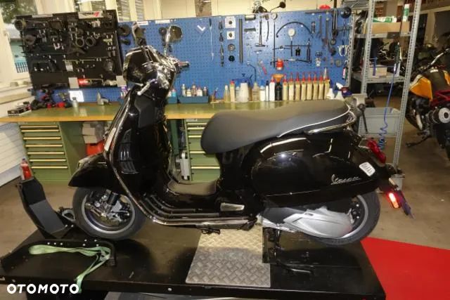 Piaggio Vespa - 5