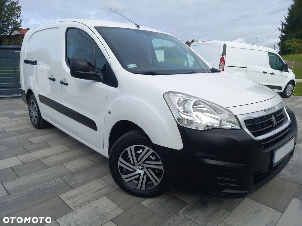 Peugeot Partner 1.6HDI 3 Osob 2018 L2 Long Długi Salon PL Klima Tempomat - 1